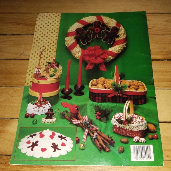 Crafter's Guide to a Homemade Christmas Leaflet #1009 (Leisure Arts, 1984) - Picture 2 of 2
